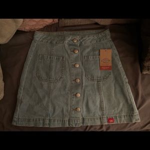 NWT Dickie’s light blue high waisted skirt. Button up with pockets. Jean